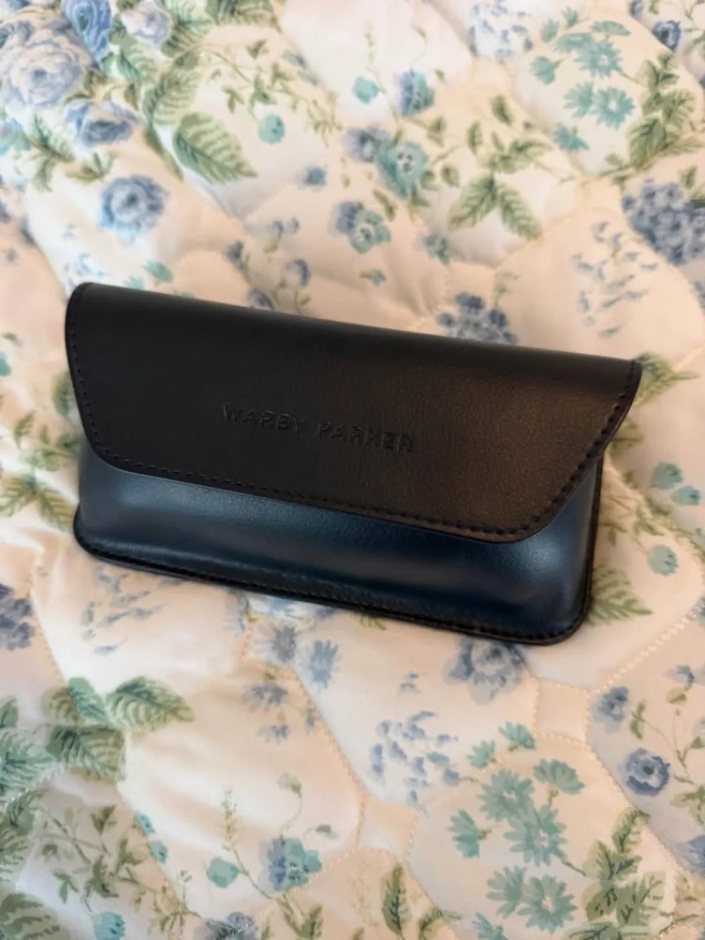 NEW Warby Parker women’s Sierra Sunglasses with case, reg. price is $195
